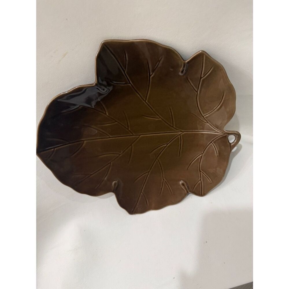 Global Views Glazed Leaf Serving Platter Dish Deep Fall Brown 10 3/4 X 9 3/4